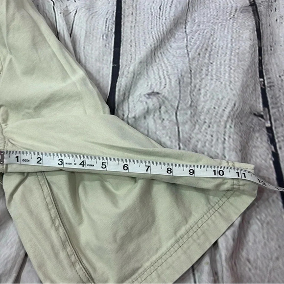 Levi's workwear cargo shorts size 31 utility gorpcore neutral streetwear - Picture 3 of 5